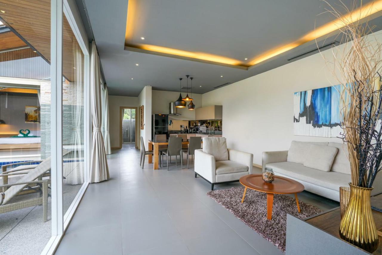 Ivana Sunpao Pool By Rentsinphuket Villa *